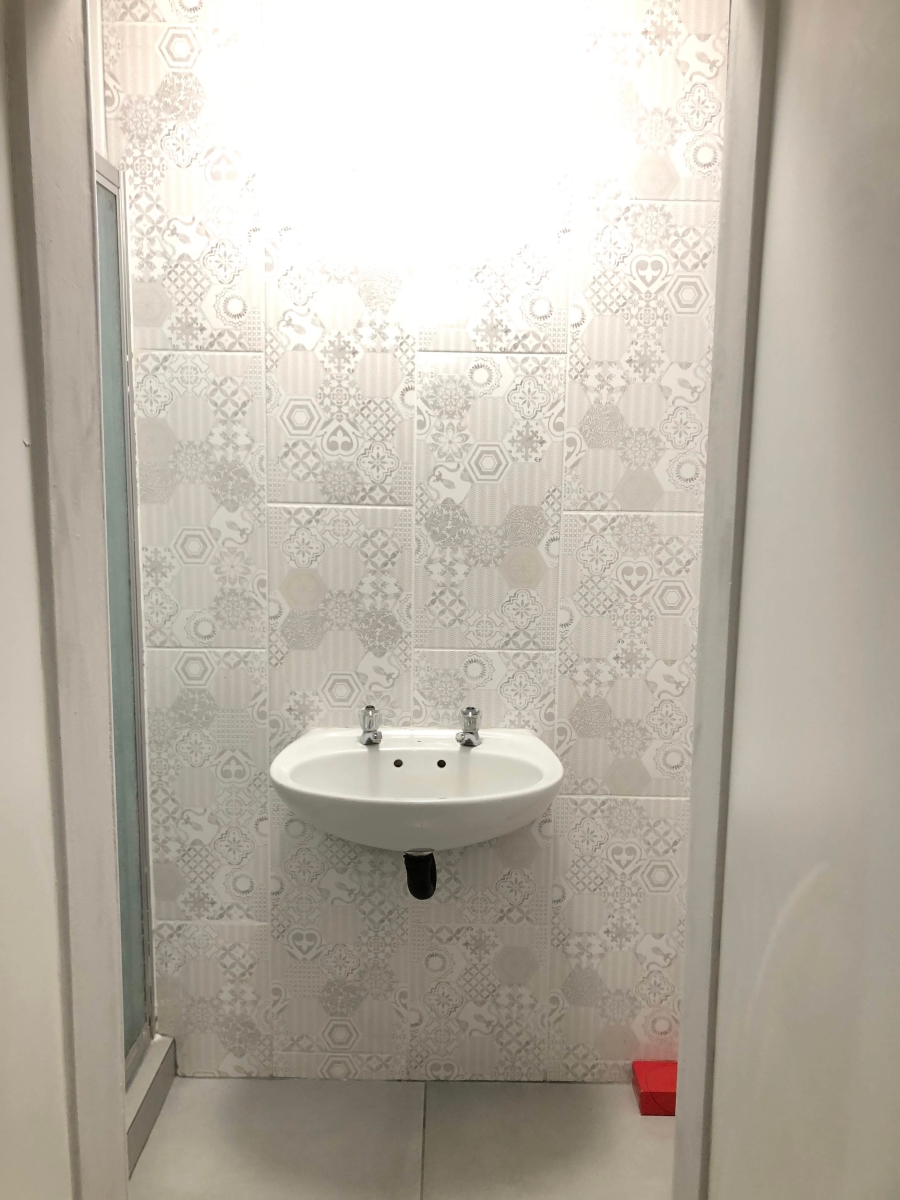 To Let 1 Bedroom Property for Rent in Vincent Eastern Cape